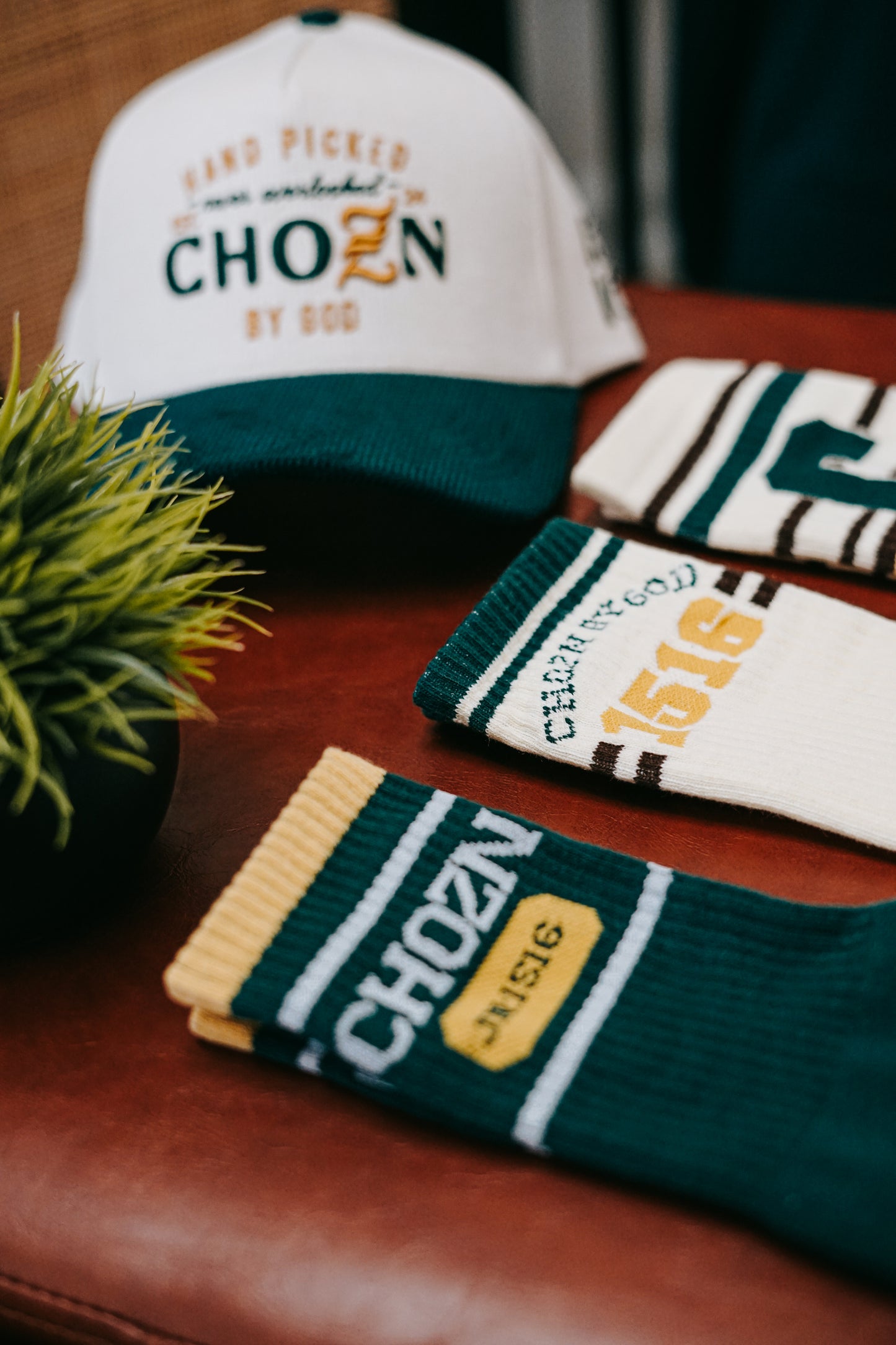 Eden’s Emerald Premium Socks (Cream)