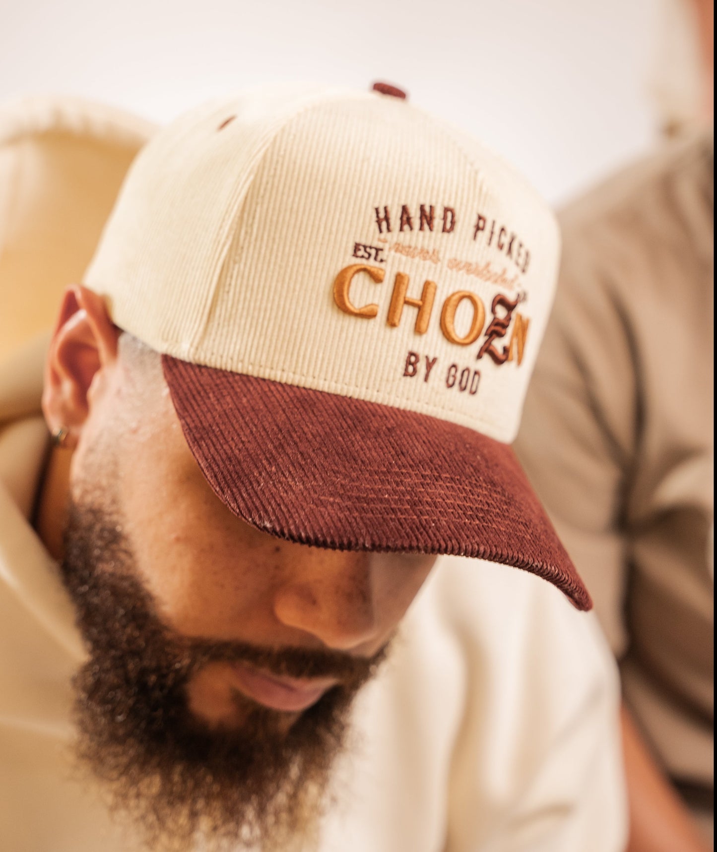 Chozn by God Crown Mocha Latte
